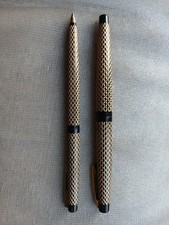 Scheaffer 14 KT Fountain Pen with matching biro (set of 2)