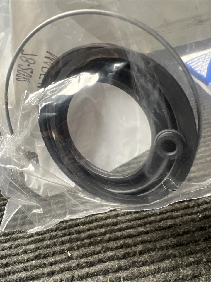 NUEVO Kit de sellado de pinza de freno de disco delantera ACDelco 18H166 Foto 2 de 4