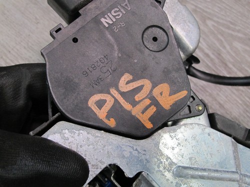 04-05 LEXUS JCE10L IS300 FRONT RIGHT DOOR LOCK LATCH ACTUATOR W HANDLE OEM - Picture 2 of 15