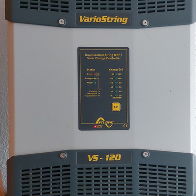 Studer VarioString VS-120 Solarladeregler Dual Isolated String MPPT 120A
