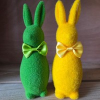 2 X Flock Hase Figur Gelb 15Cm Osterdeko Dekoration GrüN Osterhasen