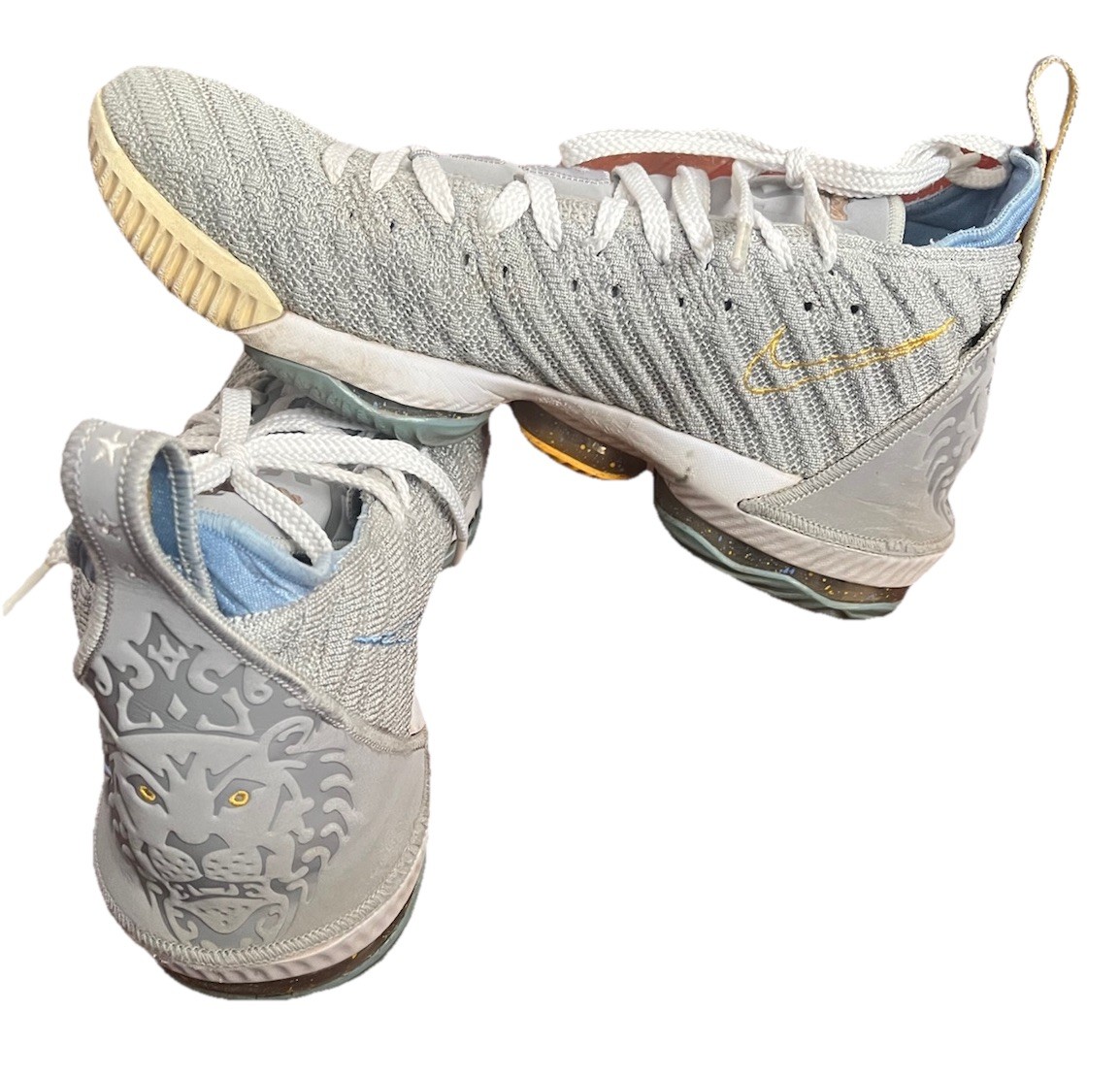 NIKE LEBRON16 size:9 1/2 オリーブグリーン 迷彩 NIKE LEBRON16