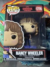 Funko Pop! Vinilo: Stranger Things - Nancy Wheeler #1778 con protector contra pop