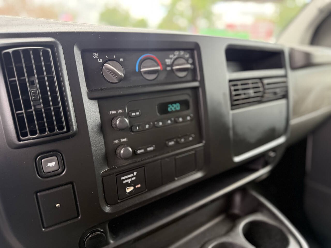 2006 Chevrolet Express 2500 3dr Van thumbnail 15