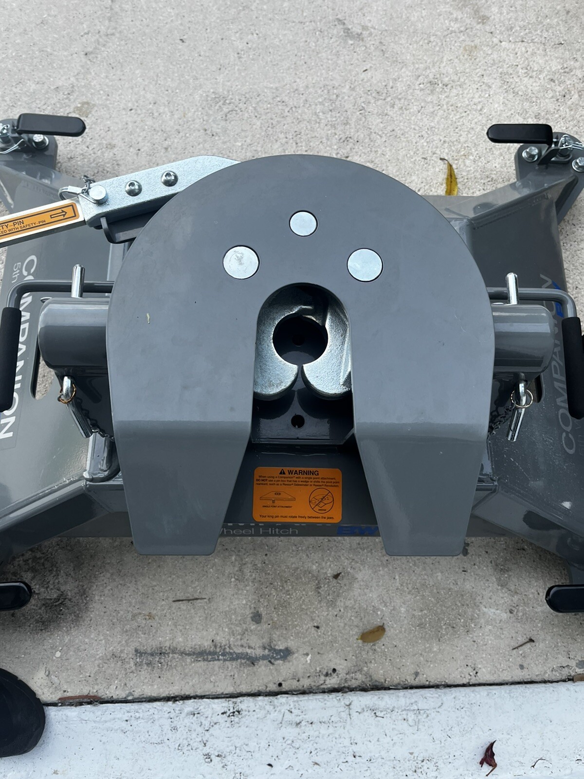 B&W Companion Slider 5th Wheel Hitch 20,000 LBS GTW Fits 20132022 Ram