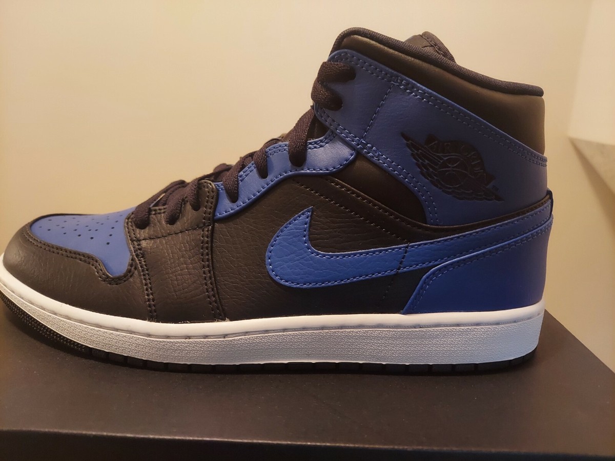 Size 10.5 - [NEW] Men\'s Air Jordan 1 Mid Shoes \'Black\' 554724-077 Jordan 1 Mid  main image 2