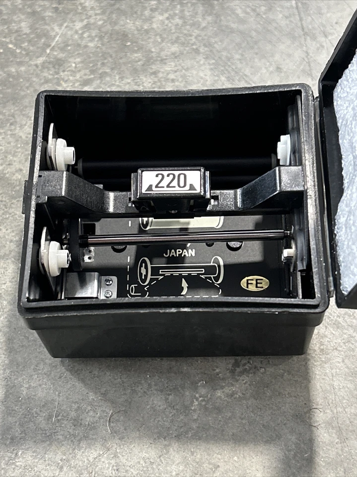 Mamiya M645 Film Back CASE for 120/220 Roll Film Insert NEW - Image 2 of 4