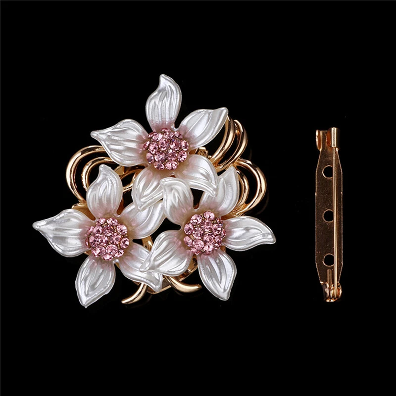 Simple brooch online