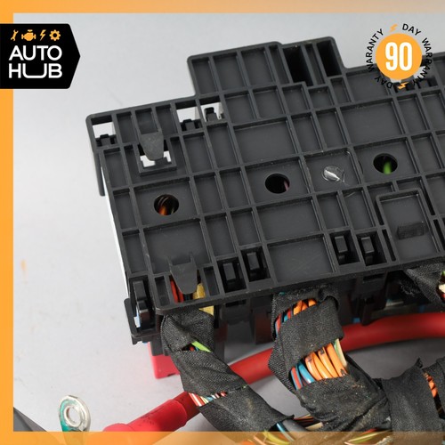 08-10 Maserati GranTurismo M145 4.2L Front Engine Bay Fuse Box 233922 OEM 76k - Picture 13 of 16