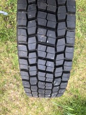 Bandag Remould M729 Tread Pattern 215/75/17.5 126/124m new offers considered