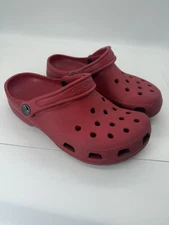 Crocs Classic Clog Bright Red “Pepper” – Unisex – Men’s 5 / Women’s 7  Preloved