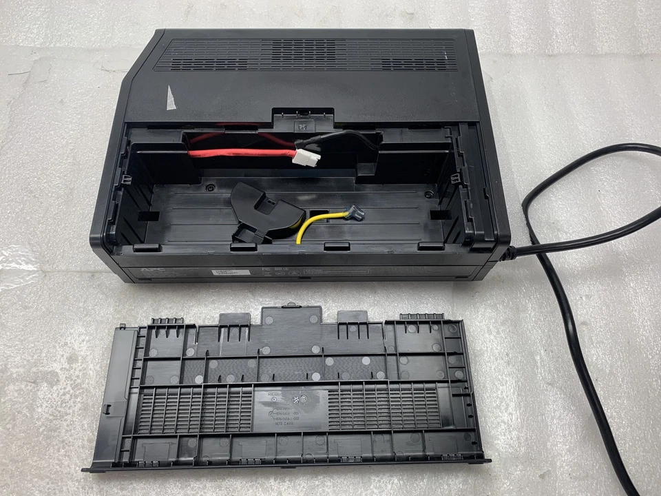 APC Back-UPS Pro 1000VA/600W Tower Battery Backup UPS 120V / BR1000MS - NO BAT - Image 3 of 3