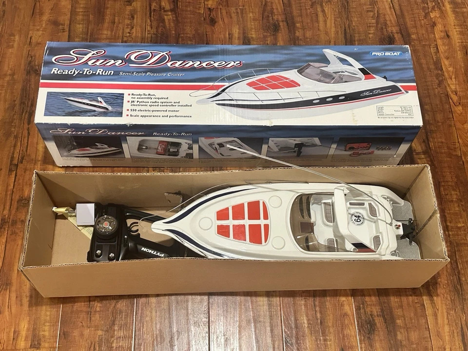 Barco Pro Boat Sun Dancer PRB2100 25" listo para funcionar RC con radio JR Python Foto 2 de 4