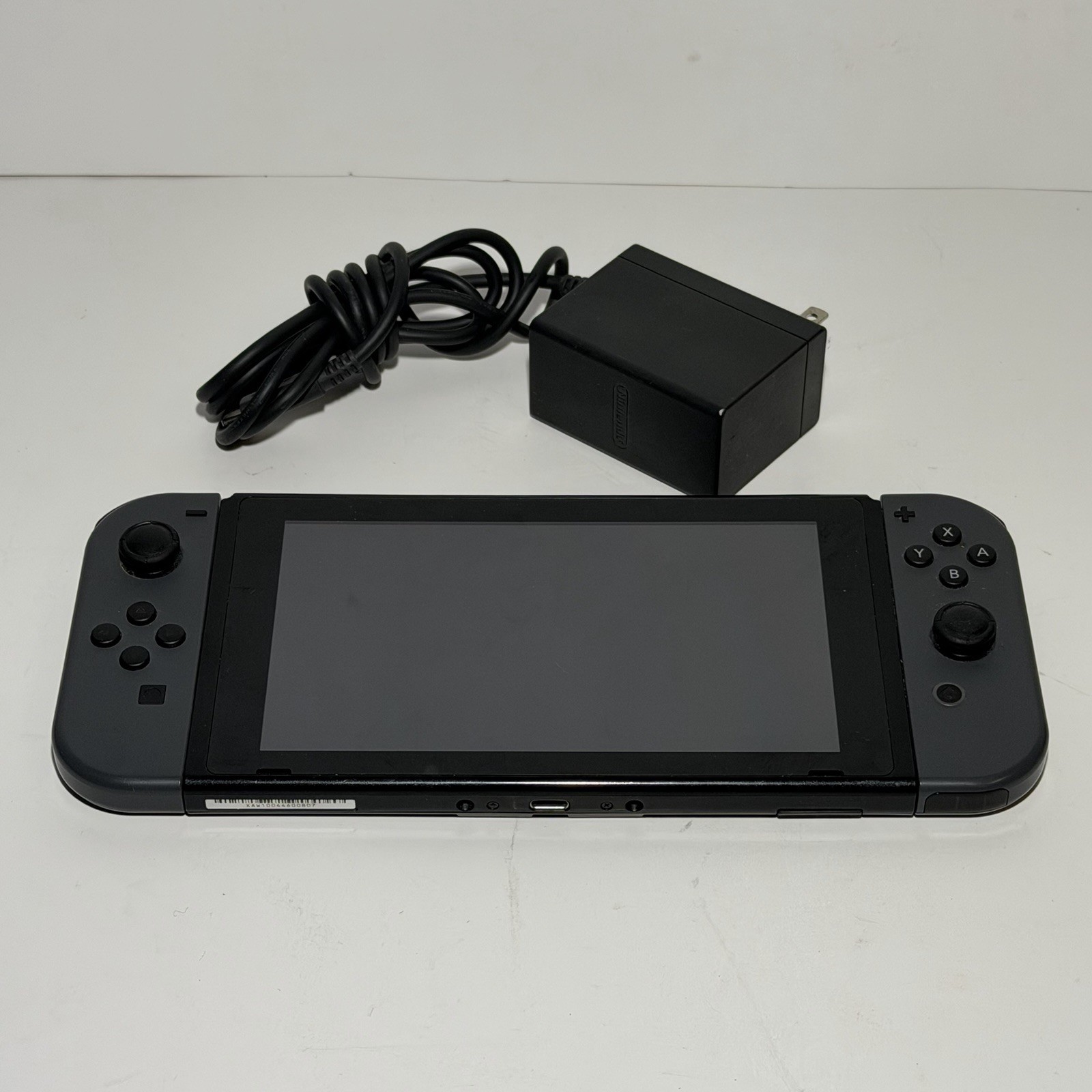 Nintendo Switch Unpatched Low Serial Console System, Joy-cons V1 HAC-001