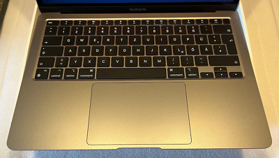 Apple MacBook Air 13'' M1 8GB 256GB Grau MGN63D/A OVP vom Händler 1 Ladezyklus