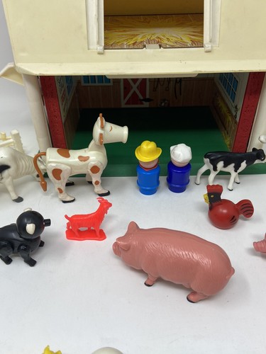 Vintage Fisher Price Family Play Farm no. 915 (1967) w/ Everything In Pics USA - Picture 12 of 19