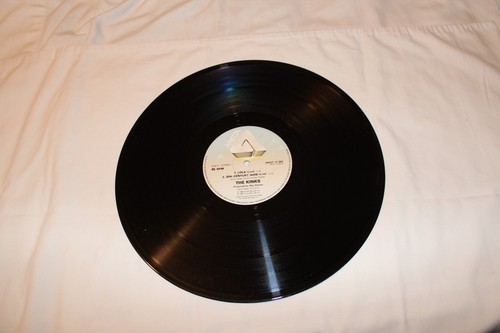 The Kinks 12" Import EP with Original Cover & 2 LIVE Tracks-THE STATE OF CONFUSI - Picture 5 of 7