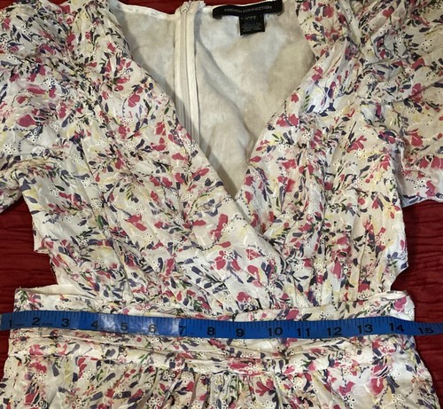 NWT French Connection Puff Sleeve V-Neck Floral Side Cutout Dress Size 6 - Picture 10 of 12