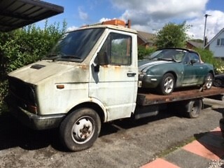 1980s-Ford-Iveco-Vehicle-Transporter
