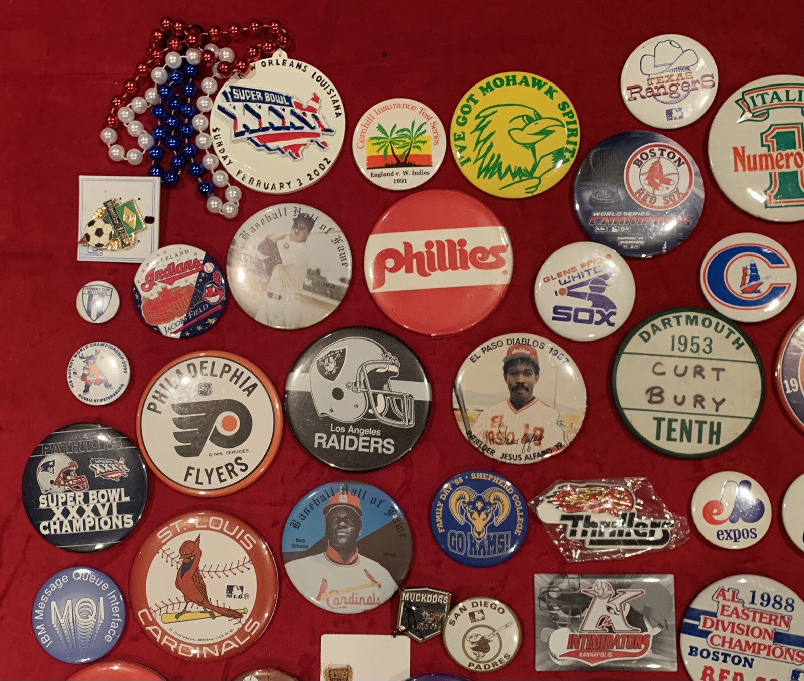 Huge Group of 86 Vintage Sports Pins Buttons Football Baseball NBA