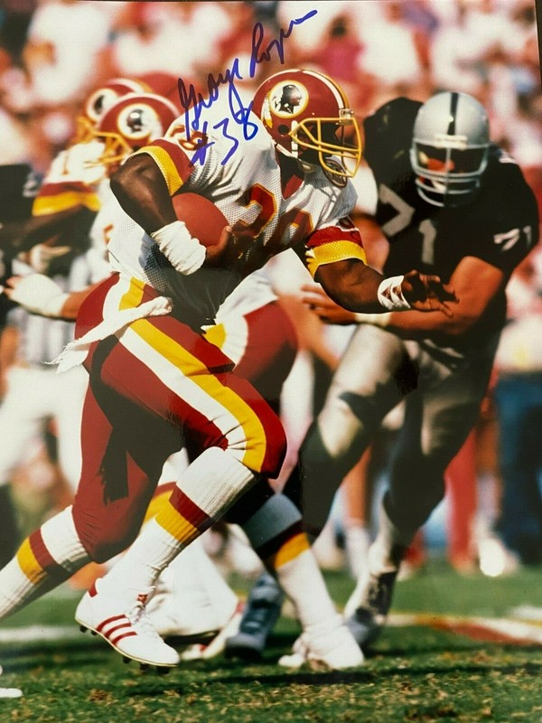 GEORGE ROGERS #38 WASHINGTON REDSKINS NFL SIGNED 8 X 10 COLOR PHOTO