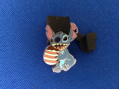 Disney Pin - WDW Hidden Disney Pin 2024 Stitch Holidays Easter Holding Egg