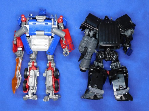 TRANSFORMERS STUDIO SERIES 15TH ANNIVERSARY OPTIMUS PRIME AND IRONHIDE HASBRO - Picture 2 of 2