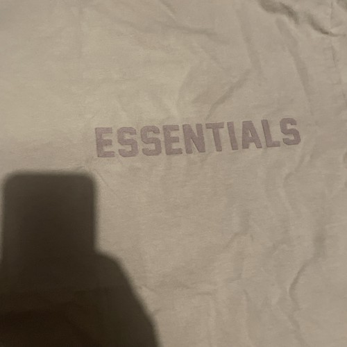 ESSENTIALS Fear of God T Shirt Mens Medium Beige Tan Spell Out  Cotton - Picture 3 of 10