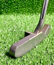 T-Line VI Blade Putter / RH / ~35.25 " Steel / NEW Grip / GG9394