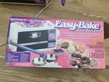 Vintage Hasbro Easy Bake Oven 2000