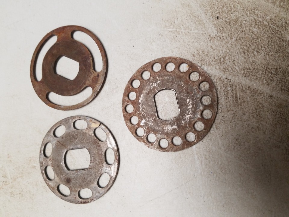 Vintage Keystone Meat Grinder Model 20, counter mounted 3 grinding