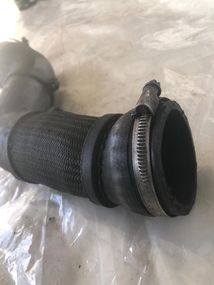 VOLKSWAGEN GOLF GTI 2002 filtro de admisión de aire manguera tubo resonador conjunto 1,8 L fabricante de equipos originales Foto 2 de 4