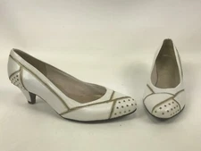 Selby Comfort Flex Heels Womens Size 6.5 B/2A White Gold Shoes