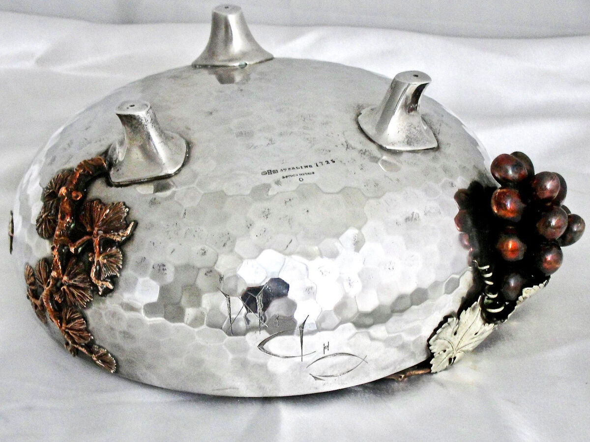 A GORHAM STERLING SILVER & MIXED METALS JAPANESE FOOTED A GORHAM STERLING SILVER & MIXED METALS JAPANESE FOOTED