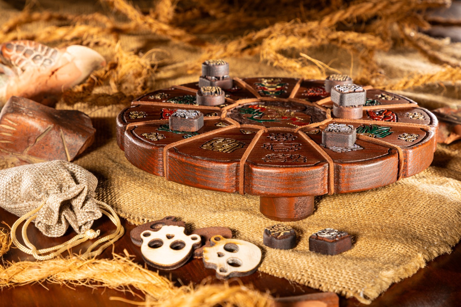 Paluc - Gioco da tavolo Maya in legno foto 3