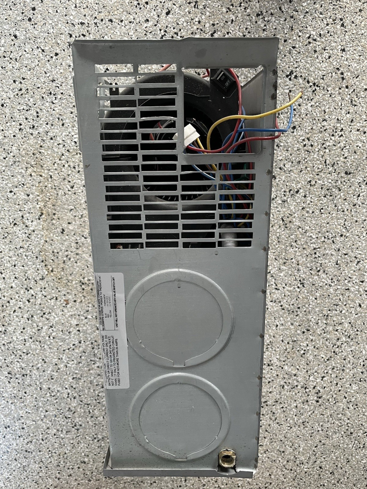 SF-25FQ SF-25FQT Suburban 25,000 BTU RV Furnace Horizontal Vents Motorhome