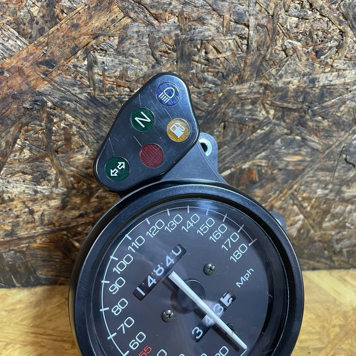 DUCATI 916 SPEEDOMETER SPEEDO CLOCK GAUGE 14,840 MILES 748 996 998