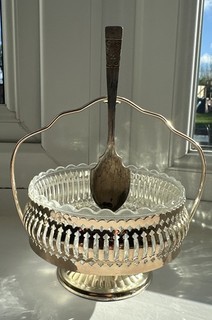 Vintage Queen Anne style Silver plated Sugar Bowl In Stand
