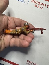 Original Vintage Barclay/Manoil Prone Machine Gunner, Red machine gun