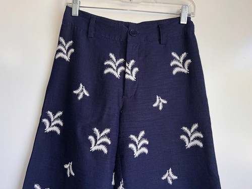 ELIE TAHARI Navy Blue Wide Leg Cropped Embroidered Pants Size 2~ EUC - Picture 2 of 9