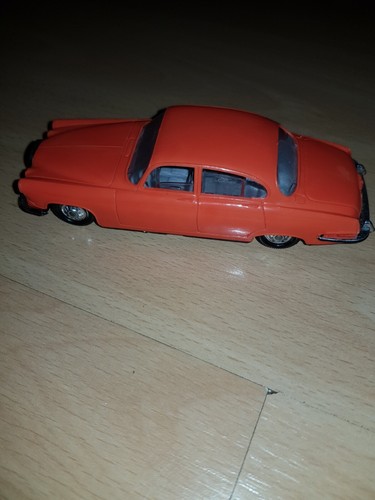 NOREV PLASTIQUE N° 19 JAGUAR MK10 ORANGE TRES BEL ETAT 1/43 - Photo 4/7