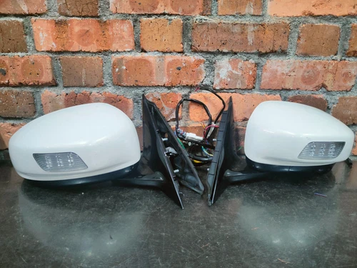 WHITE PAIRS JDM NISSAN FUGA Y50 M34 M35 CAMERA SIDE DOOR MIRROR WITH LAMPS LIGHT