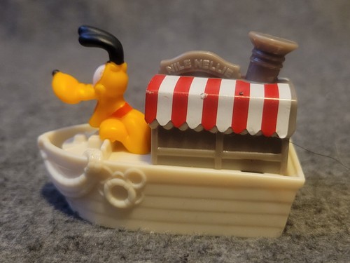 3" DISNEY Pluto Dog Boat Toy Nile Nellie Cake Topper Collectible Plastic Toy - Picture 6 of 9
