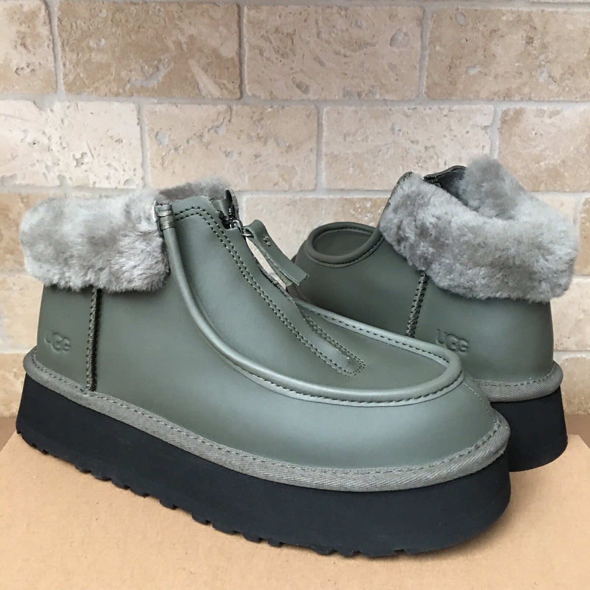 UGG FUNKETTE MATTE SEAWEED LEATHER SHEEPSKIN PLATFORM ANKLE BOOTS