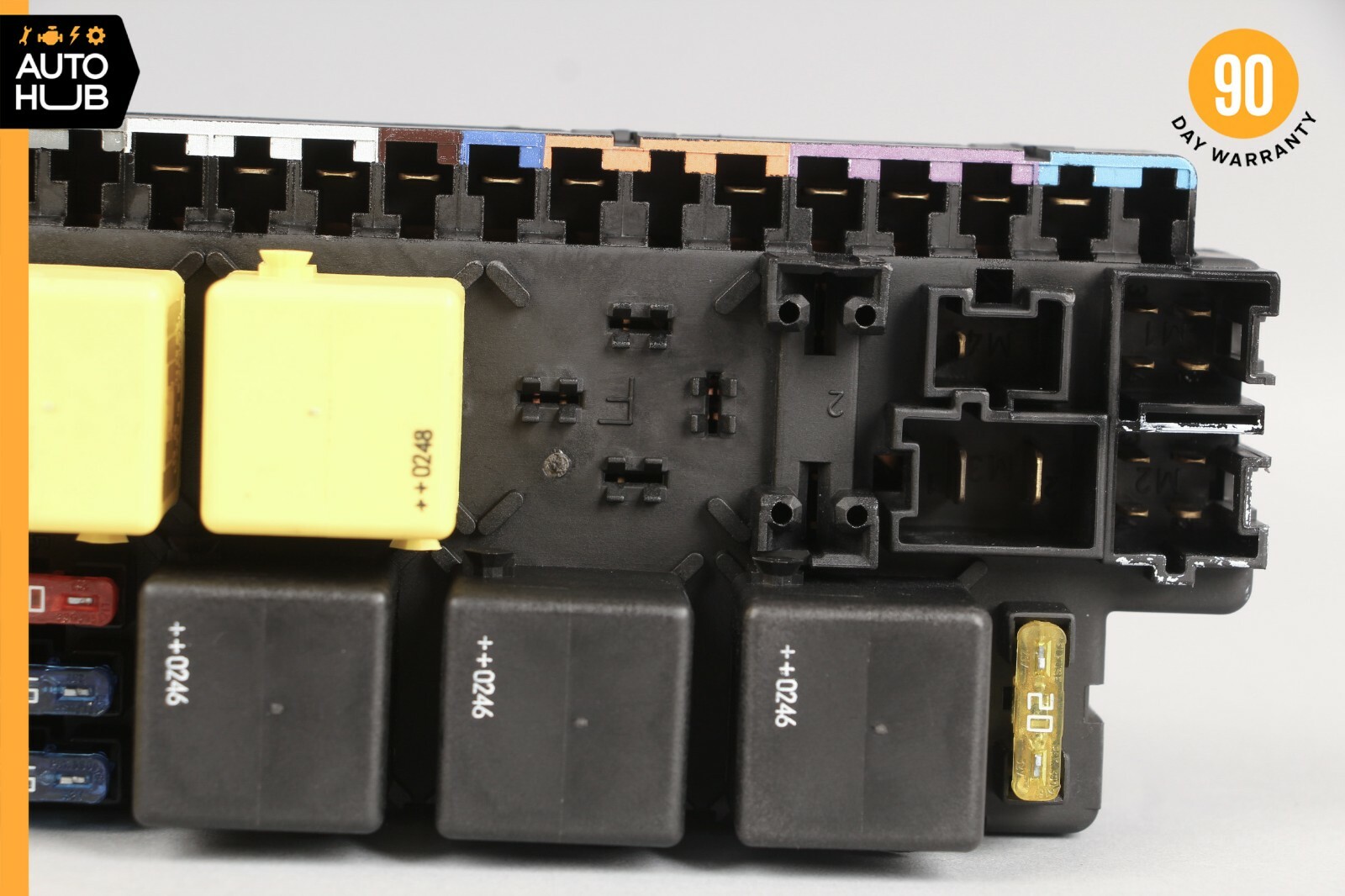 03-12 Mercedes R230 SL550 SL55 SLR Front Left SAM Fuse Box Control Module OEM
