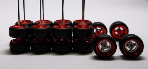 Neumático de goma Redline cromado de 4 radios Hot Wheels - 5 juegos JDM Real Riders - Imagen 3 de 5
