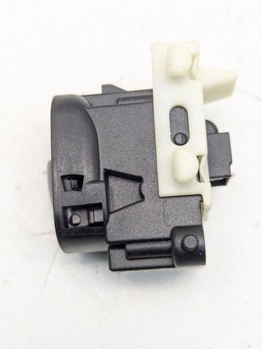 01-09 Mercedes W203 C240 CLK500 Rear Right Side Window Switch Control Button OE - Bild 3 von 4