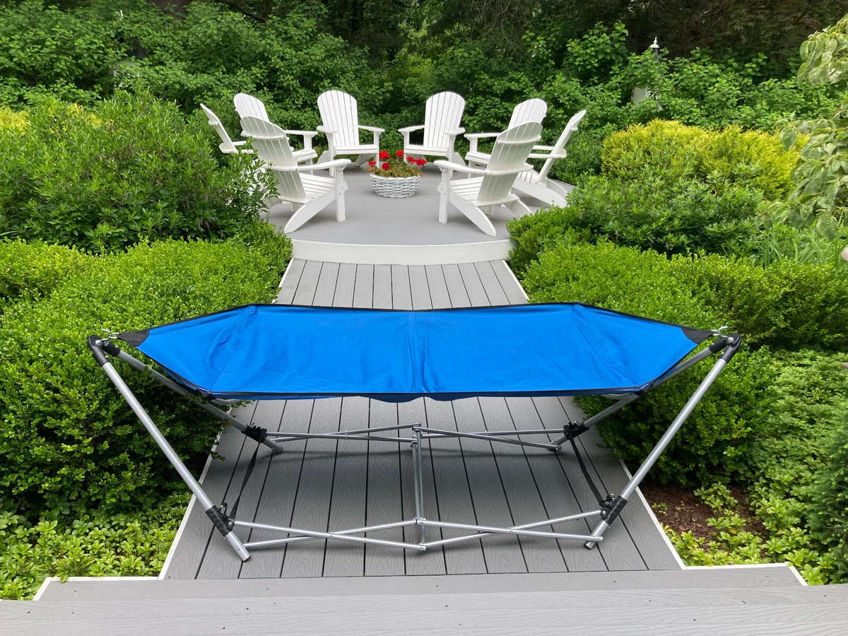 Fold away cheap hammock