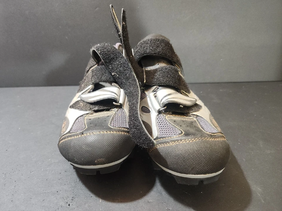 Zapato de ciclismo de carretera Giro Factor ACC EC90 talla 41 EE. UU. 9 para hombre negro y plateado Foto 3 de 4