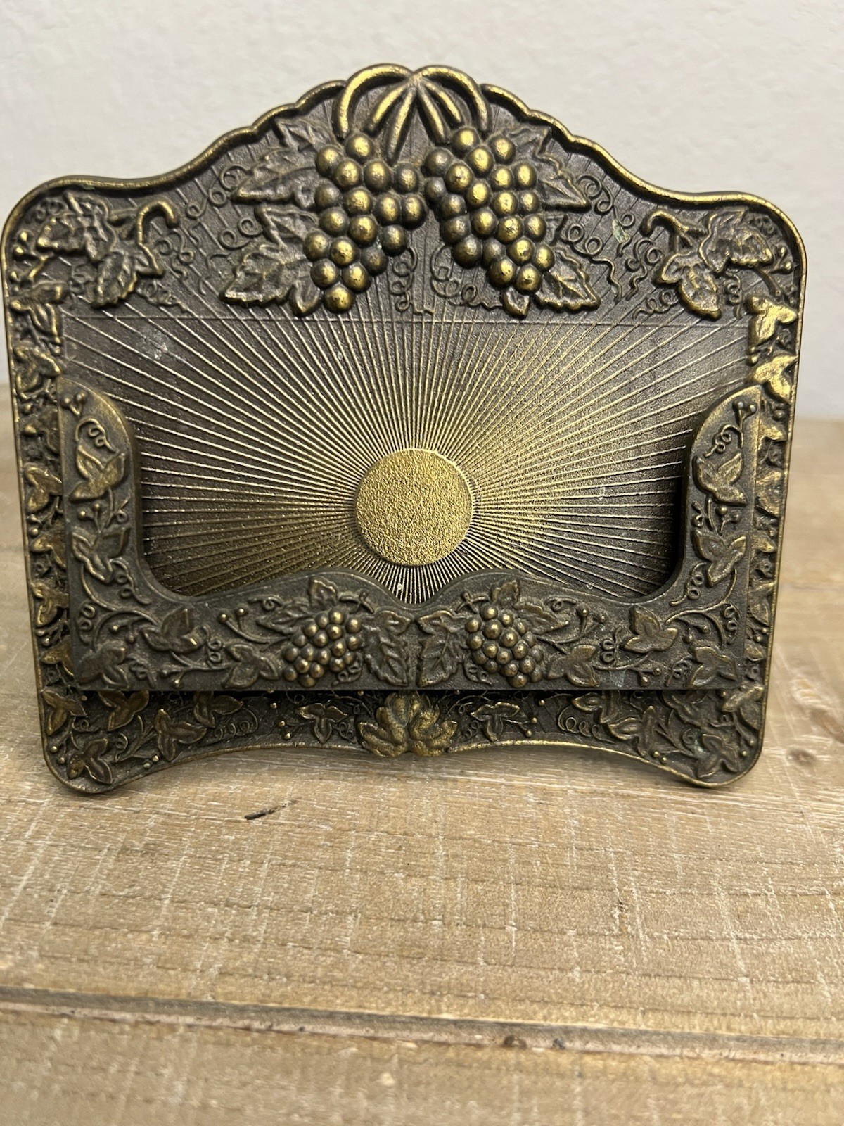 Picture 2 of 7